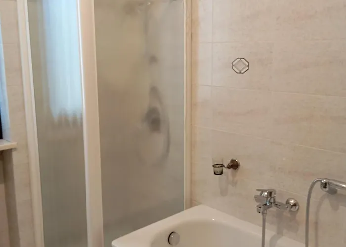 Lory Daire Malcesine