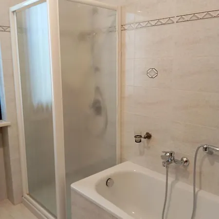 Lory Apartment Malcesine